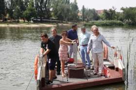La BarcaZa del Duero, un nuevo aliciente para que los zamoranos y visitantes disfruten del ro